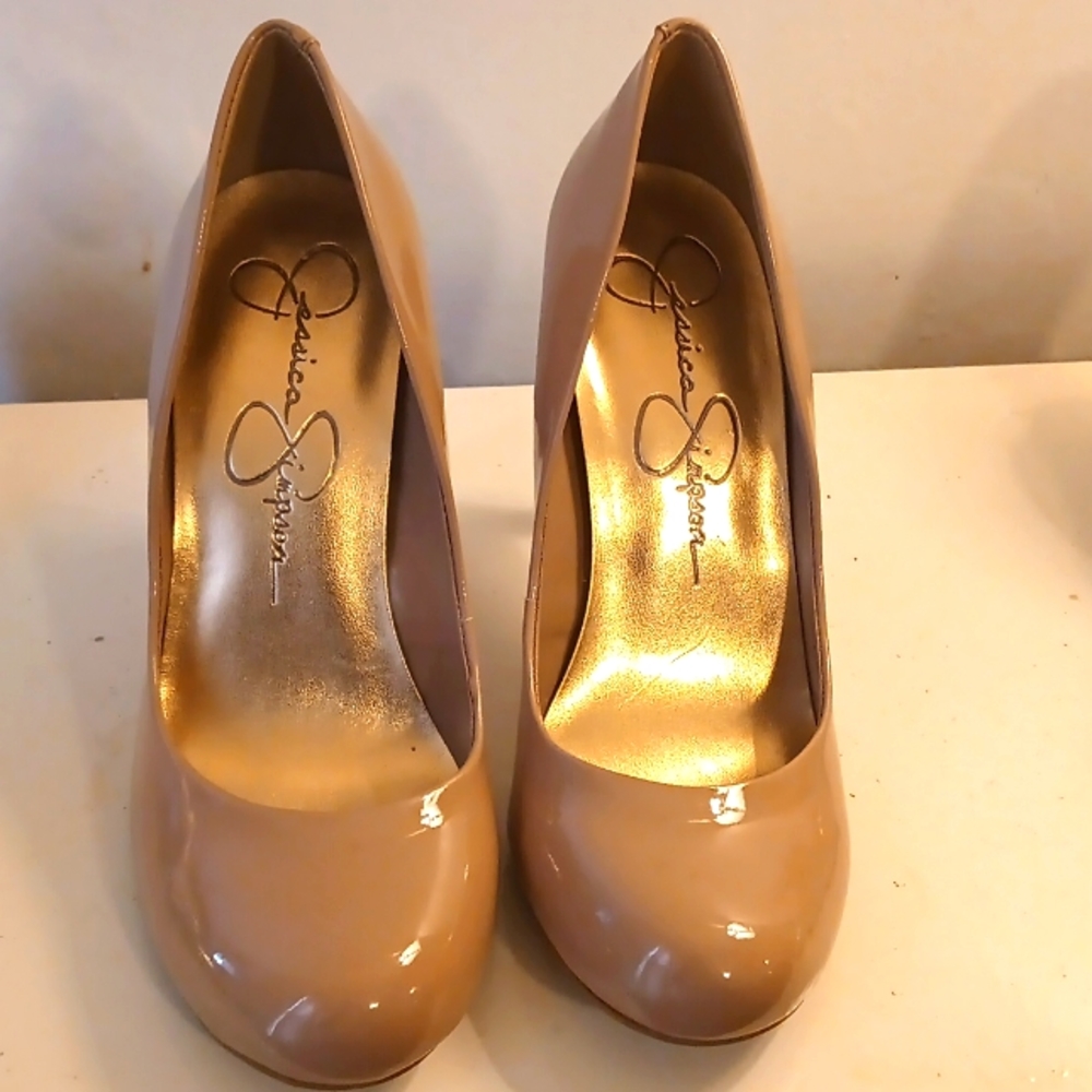 Jessica Simpson, 8.5, Tan